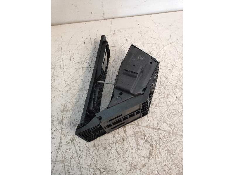Recambio de potenciometro pedal para mercedes clase glc (w253) glc 220 d 4matic referencia OEM IAM A2533000004  