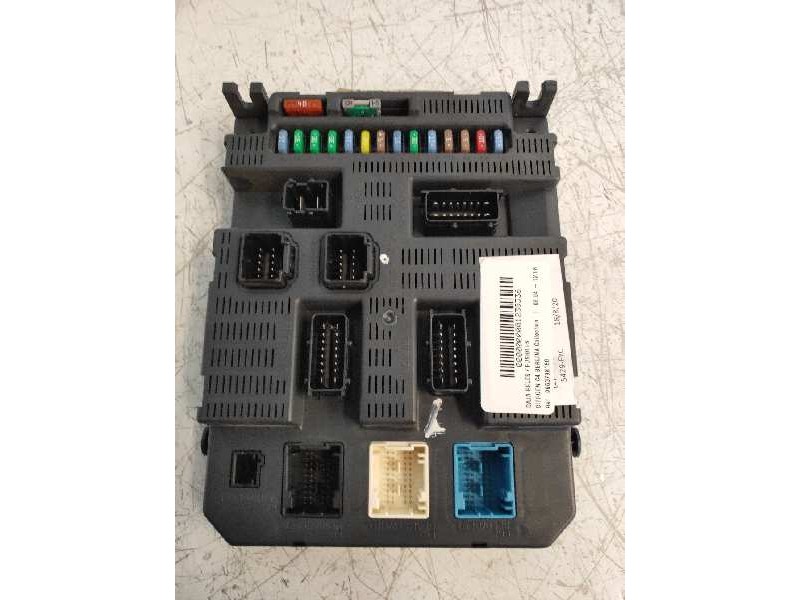 Recambio de caja reles / fusibles para citroen c4 berlina collection referencia OEM IAM 9663798180 P0200 