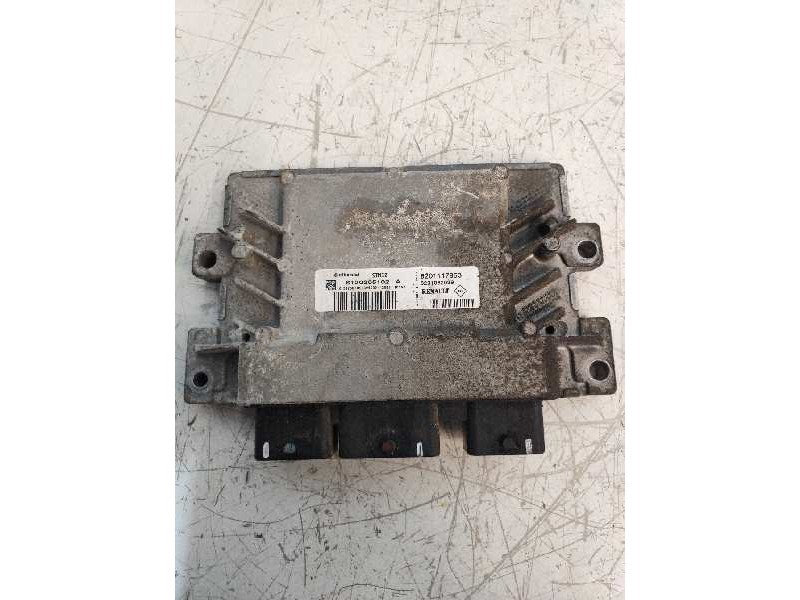 Recambio de centralita motor uce para dacia sandero ambiance referencia OEM IAM S120205102A 8201117953 8201082039 SIM32