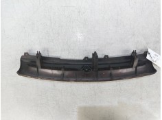 Recambio de rejilla delantera para mazda 626 berlina (ge) 2.5 v6 24v cat referencia OEM IAM    2