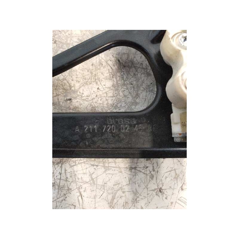 Recambio de elevalunas delantero derecho para mercedes clase e (w211) berlina e 400 cdi (211.028) referencia OEM IAM A2117200246