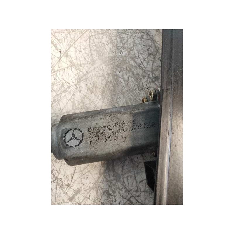 Recambio de elevalunas trasero derecho para mercedes clase e (w211) berlina e 400 cdi (211.028) referencia OEM IAM A2117300246 A
