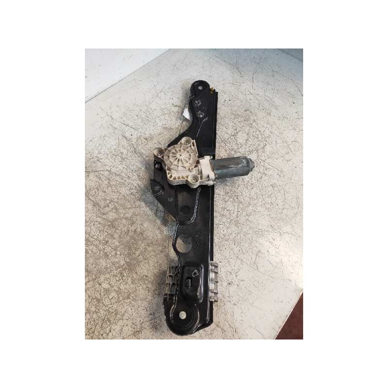 Recambio de elevalunas trasero izquierdo para mercedes clase e (w211) berlina e 400 cdi (211.028) referencia OEM IAM A2117300146