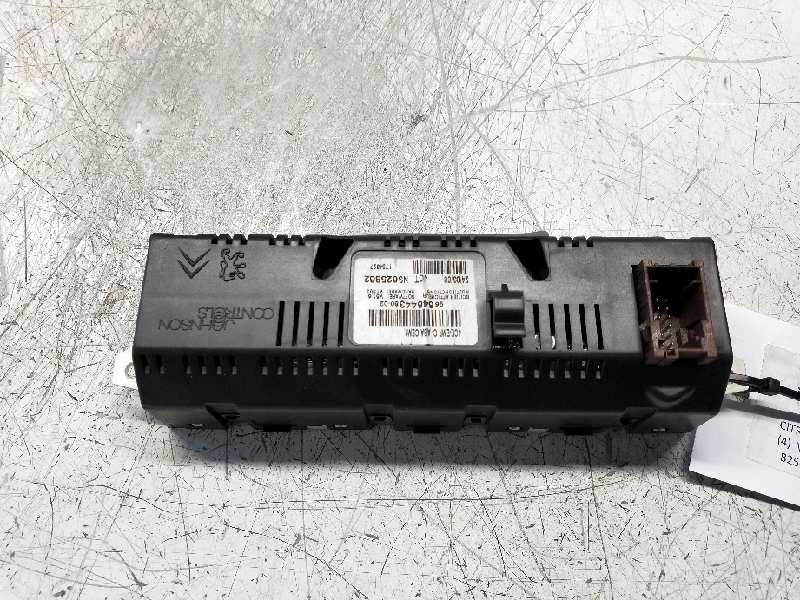 Recambio de pantalla multifuncion para citroen c4 berlina vtr plus referencia OEM IAM 966464438002 NS625862 