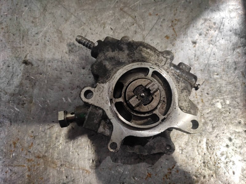 Recambio de depresor freno / bomba vacio para volkswagen phaeton (3d2/3d8) v6 (4 asientos) referencia OEM IAM LA2231010  