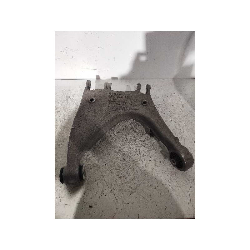Recambio de brazo suspension inferior trasero izquierdo para volkswagen phaeton (3d2/3d8) v6 (4 asientos) referencia OEM IAM 4E0