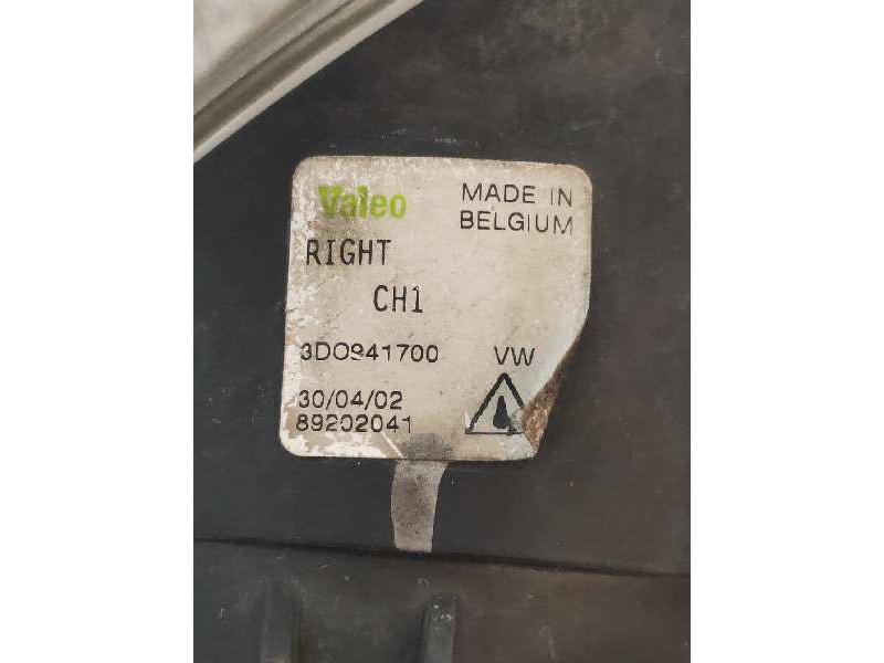 Recambio de faro antiniebla derecho para volkswagen phaeton (3d2/3d8) v6 (4 asientos) referencia OEM IAM 3D0941700C  