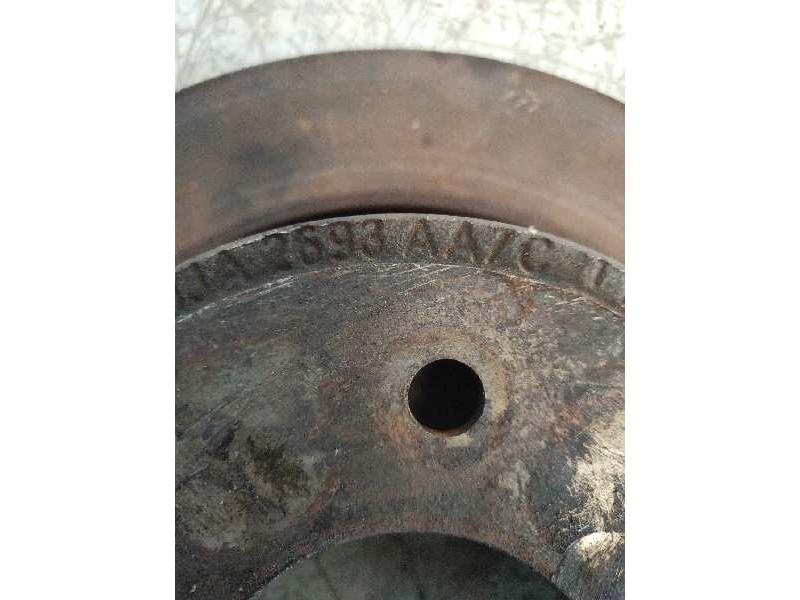 Recambio de disco freno trasero para aston martin db 7 3.2 referencia OEM IAM 2693AAZC  