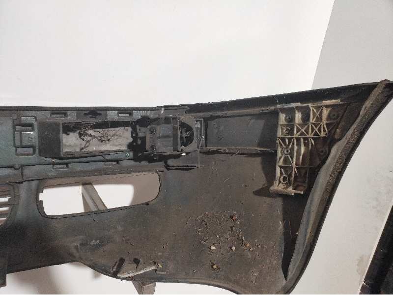 Recambio de paragolpes delantero para audi 80 1.9 tdi referencia OEM IAM   