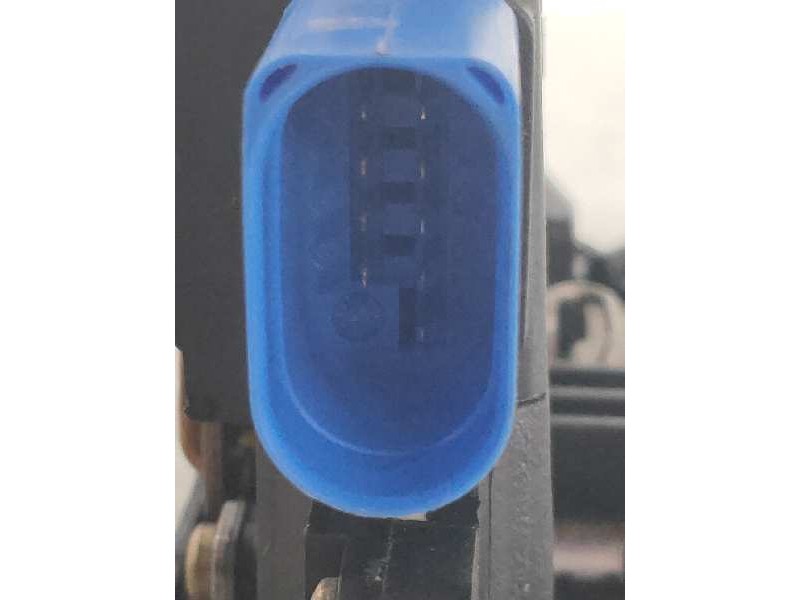 Recambio de motor cierre centralizado delantero izquierdo para volkswagen phaeton (3d2/3d8) v6 (4 asientos) referencia OEM IAM 3