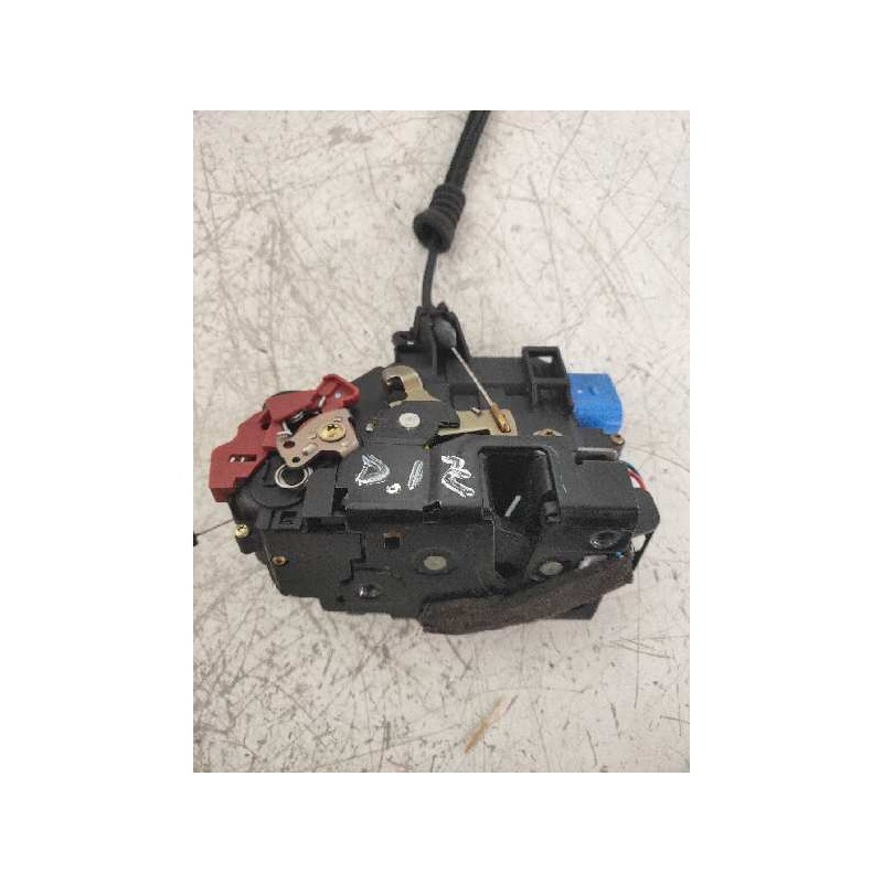 Recambio de motor cierre centralizado delantero izquierdo para volkswagen phaeton (3d2/3d8) v6 (4 asientos) referencia OEM IAM 3