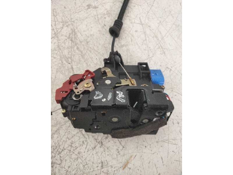 Recambio de motor cierre centralizado delantero izquierdo para volkswagen phaeton (3d2/3d8) v6 (4 asientos) referencia OEM IAM 3