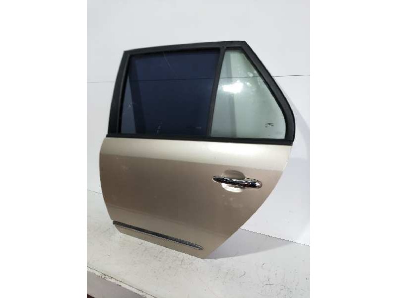 Recambio de puerta trasera izquierda para kia carens (un) active referencia OEM IAM   