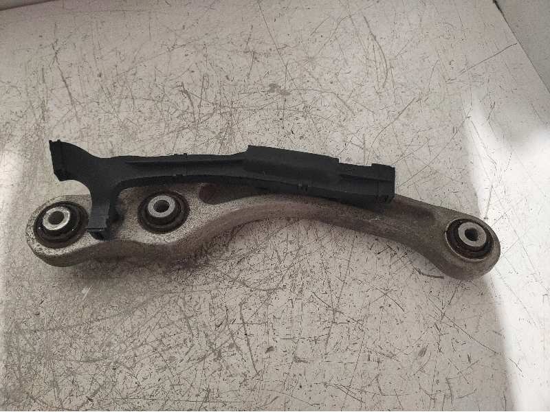 Recambio de brazo suspension superior trasero izquierdo para volkswagen phaeton (3d2/3d8) v6 (4 asientos) referencia OEM IAM   