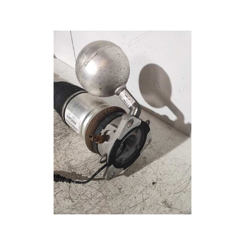 Recambio de amortiguador trasero derecho para volkswagen phaeton (3d2/3d8) v6 (4 asientos) referencia OEM IAM 3D0616001F2  