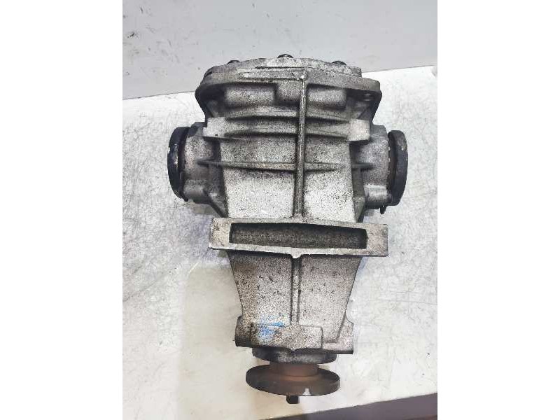 Recambio de diferencial trasero para ford scorpio 2.0 cat referencia OEM IAM 85004025CB  
