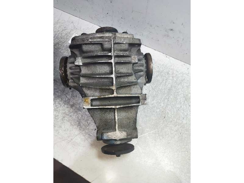 Recambio de diferencial trasero para ford scorpio berl./turnier ghia berlina referencia OEM IAM 94GG4025AA  