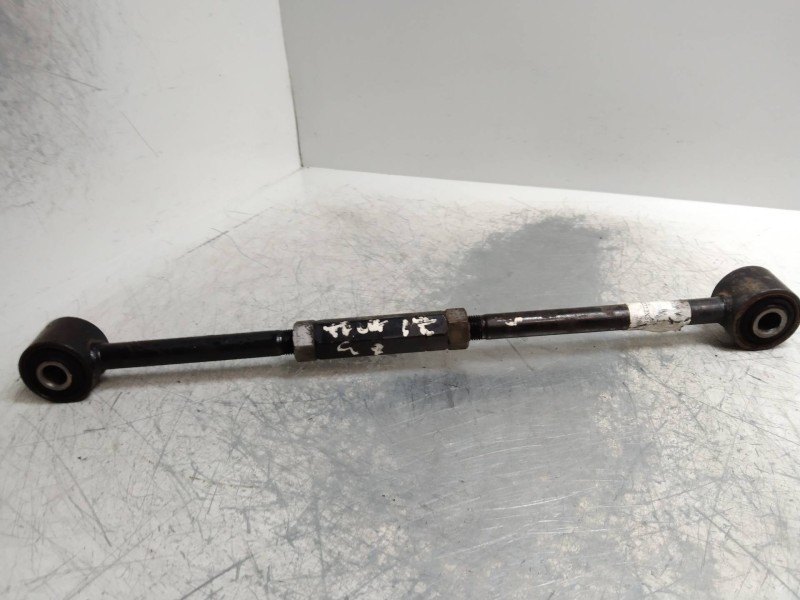 Recambio de tirante trasero izquierdo para kia shuma 1.5 cat referencia OEM IAM    Recambio de tirante trasero izquierdo para kia shuma 1.5 cat referencia OEM IAM