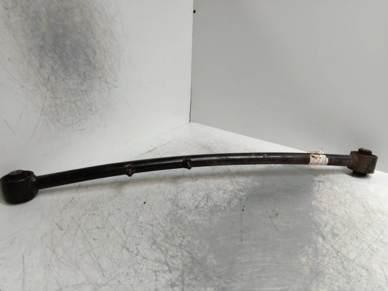 Recambio de tirante trasero derecho para kia sephia 1.5 cat referencia OEM IAM    Recambio de tirante trasero derecho para kia sephia 1.5 cat referencia OEM IAM