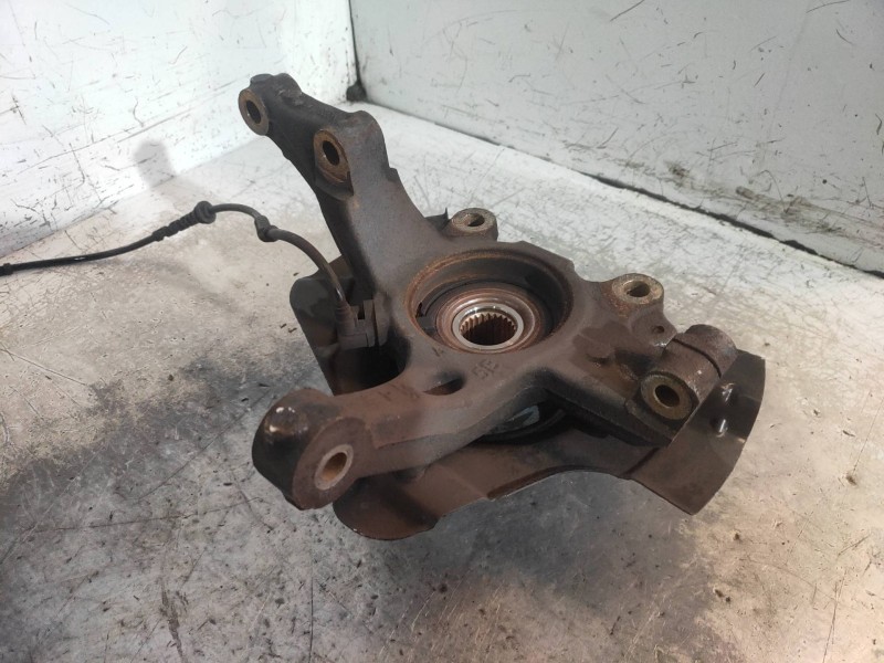 Recambio de mangueta delantera izquierda para fiat punto (evo) (199) dynamic referencia OEM IAM   