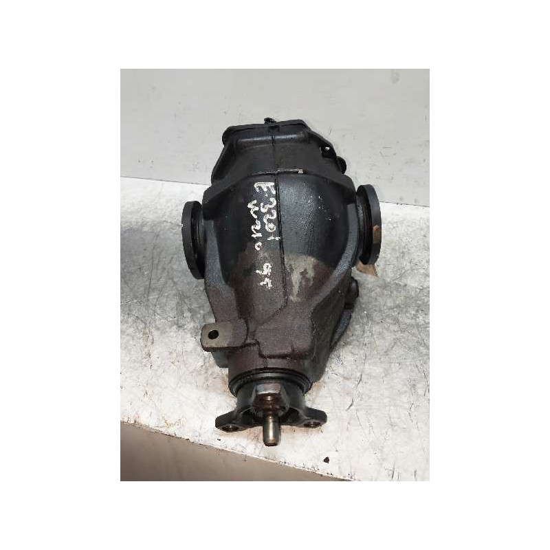 Recambio de diferencial trasero para mercedes clase e (w210) berlina 3.2 24v cat referencia OEM IAM 2103510805 0144140 3.77 Recambio de diferencial trasero para mercedes clase e (w210) berlina 3.2 24v cat referencia OEM IAM 2103510805 0144140 3.77