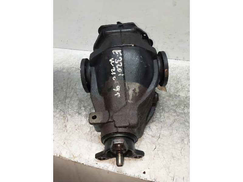 Recambio de diferencial trasero para mercedes clase e (w210) berlina 3.2 24v cat referencia OEM IAM 2103510805 0144140 3.77 Recambio de diferencial trasero para mercedes clase e (w210) berlina 3.2 24v cat referencia OEM IAM 2103510805 0144140 3.77