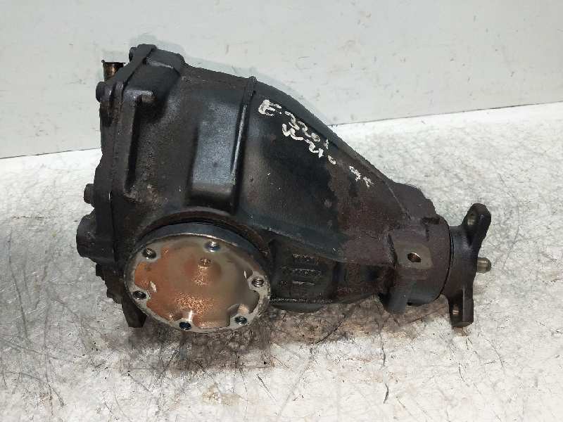 Recambio de diferencial trasero para mercedes clase e (w210) berlina 3.2 24v cat referencia OEM IAM 2103510805 0144140 3.77 Recambio de diferencial trasero para mercedes clase e (w210) berlina 3.2 24v cat referencia OEM IAM 2103510805 0144140 3.77