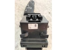 Recambio de mando limpia para mazda cx-5 2.2 turbodiesel cat referencia OEM IAM KD47 17F899  2