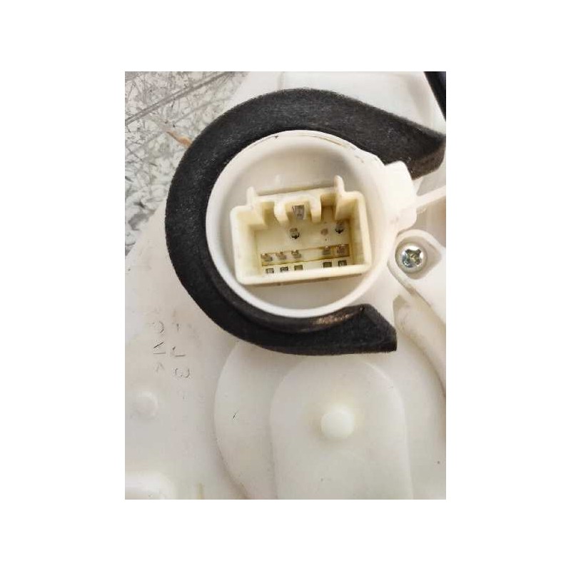 Recambio de motor cierre centralizado delantero izquierdo para mazda cx-5 2.2 turbodiesel cat referencia OEM IAM C0018  