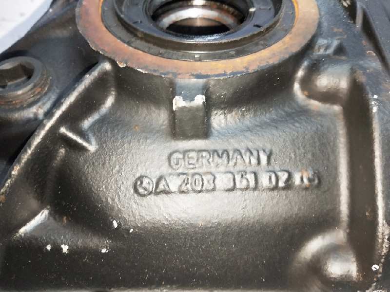 Recambio de diferencial trasero para mercedes clase slk (w171) roadster referencia OEM IAM A2033510205 1013779 3.46