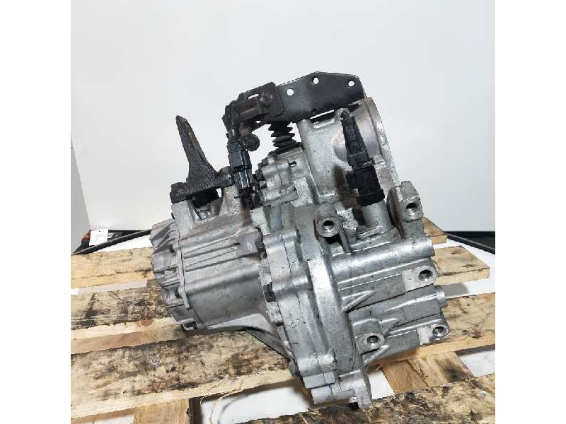 Recambio de caja cambios para hyundai getz (tb) 1.5 crdi referencia OEM IAM J52271 654216 