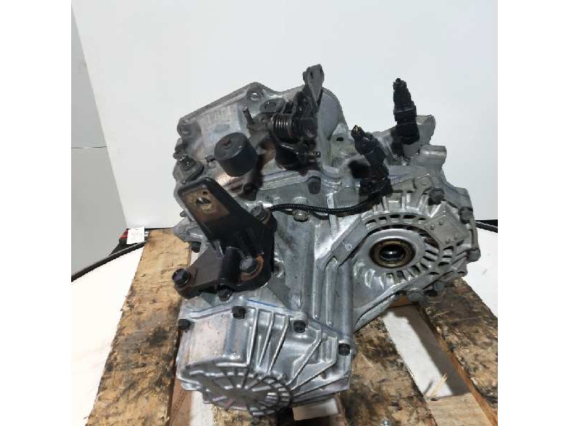 Recambio de caja cambios para hyundai getz (tb) 1.5 crdi referencia OEM IAM J52271 654216 