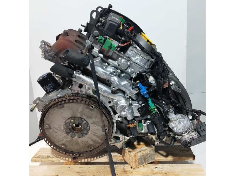 Recambio de motor completo para renault laguna ii (bg0) dynamique referencia OEM IAM L7XE731 F126684 