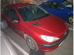 peugeot 206 berlina del año 2001