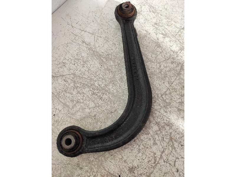 Recambio de brazo suspension superior trasero derecho para mazda cx-5 2.2 turbodiesel cat referencia OEM IAM K24324C  