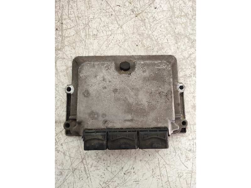Recambio de centralita motor uce para renault laguna ii (bg0) dynamique referencia OEM IAM 0261206143 HOM8200046214 8200201757