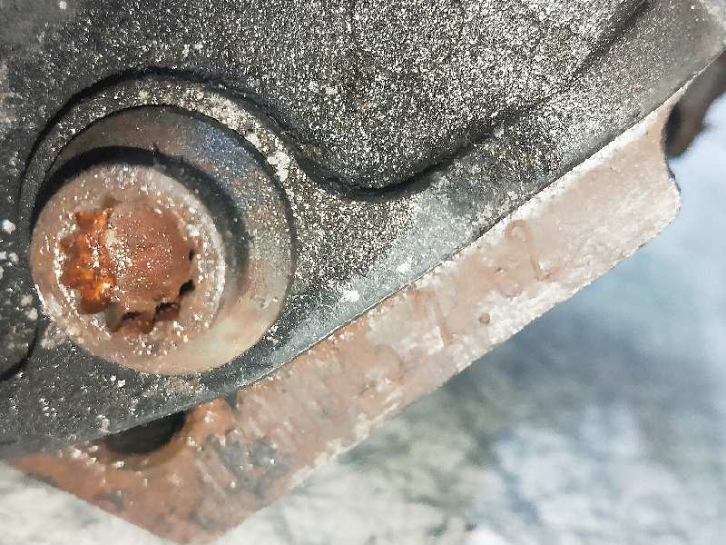 Recambio de diferencial trasero para mercedes clase e (w210) berlina diesel 2.7 cdi 20v cat referencia OEM IAM A2103510105 02500