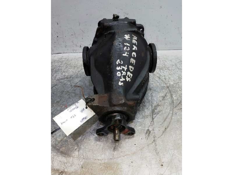 Recambio de diferencial trasero para mercedes clase e (w124) berlina e 230 (124.023) referencia OEM IAM 1243512401 394289 3.27 Recambio de diferencial trasero para mercedes clase e (w124) berlina e 230 (124.023) referencia OEM IAM 1243512401 394289 3.27