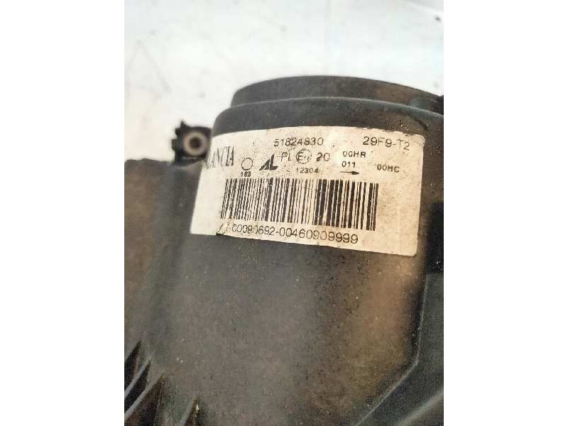 Recambio de faro izquierdo para lancia delta (181) argento referencia OEM IAM 51824830  