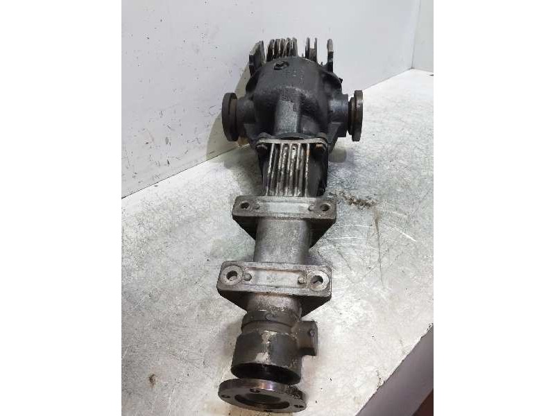 Recambio de diferencial trasero para maserati 222 se 2.8 biturbo referencia OEM IAM 12HU004005 89L3257 