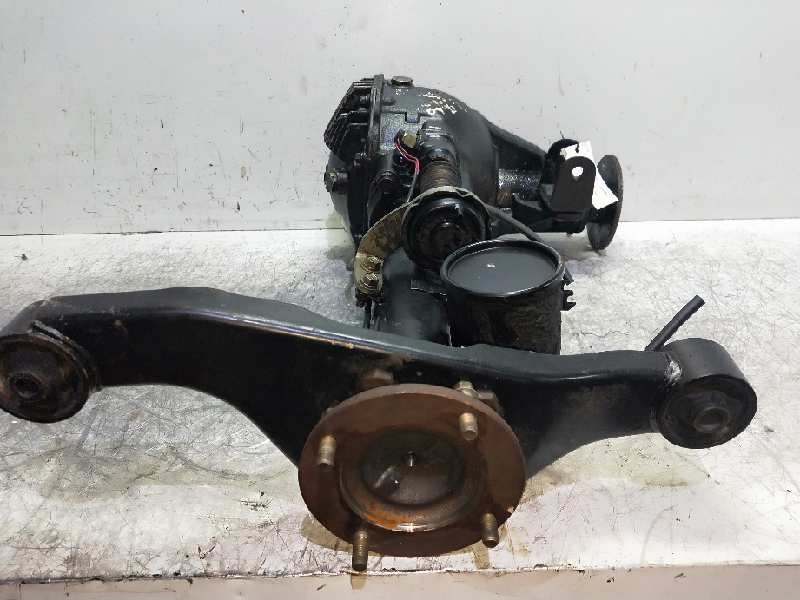 Recambio de diferencial delantero para mitsubishi montero (v80/v90) 3.2 di-d cat referencia OEM IAM MR453792  