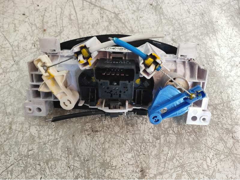 Recambio de mando calefaccion / aire acondicionado para dacia duster ambiance 4x2 referencia OEM IAM N106278B  