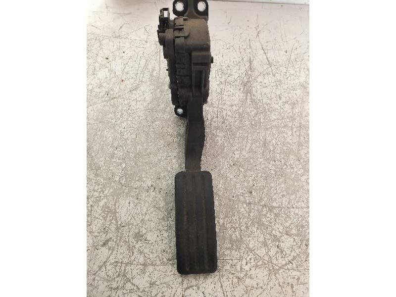 Recambio de potenciometro pedal para dacia duster ambiance 4x2 referencia OEM IAM 6PV00908502 8200386506D 