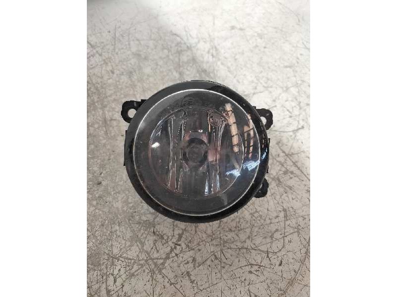 Recambio de faro antiniebla derecho para dacia duster ambiance 4x2 referencia OEM IAM 820007400R  
