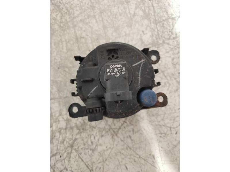 Recambio de faro antiniebla derecho para dacia duster ambiance 4x2 referencia OEM IAM 820007400R  