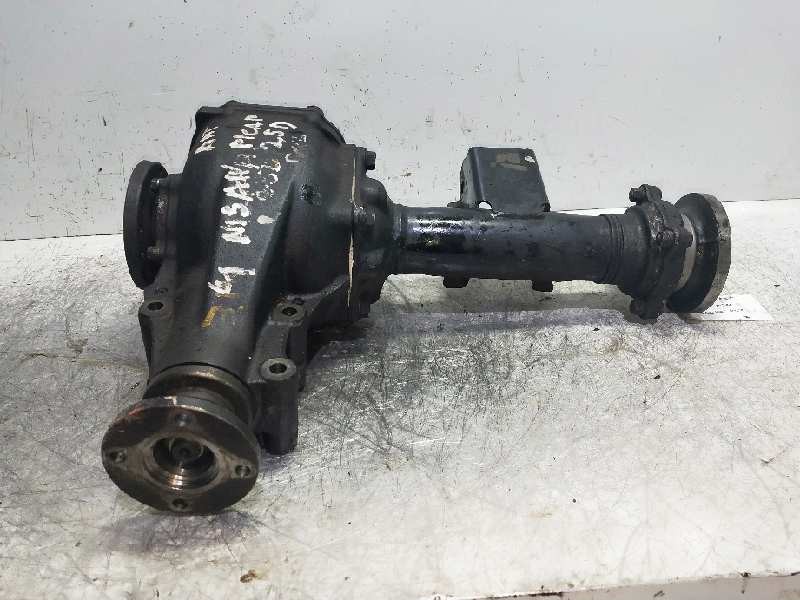 Recambio de diferencial delantero para nissan pick-up (d21) king cab diesel 4x4 referencia OEM IAM    Recambio de diferencial delantero para nissan pick-up (d21) king cab diesel 4x4 referencia OEM IAM
