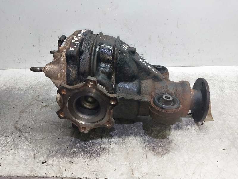 Recambio de diferencial trasero para nissan pathfinder (r51) 2.5 dci xe referencia OEM IAM 38311EB300  