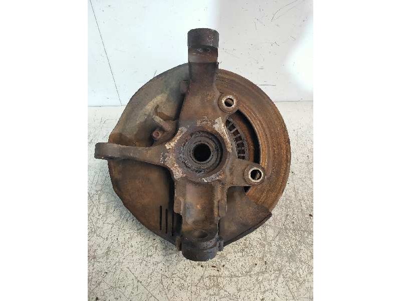 Recambio de mangueta delantera derecha para isuzu d-max double cab basis 4wd referencia OEM IAM   