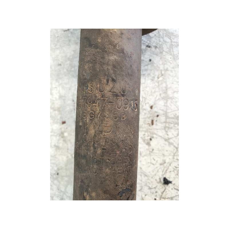 Recambio de amortiguador delantero izquierdo para isuzu d-max double cab basis 4wd referencia OEM IAM 8979470915  