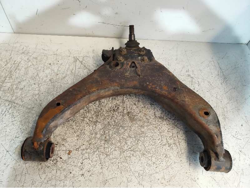 Recambio de brazo suspension inferior delantero izquierdo para isuzu d-max double cab basis 4wd referencia OEM IAM   